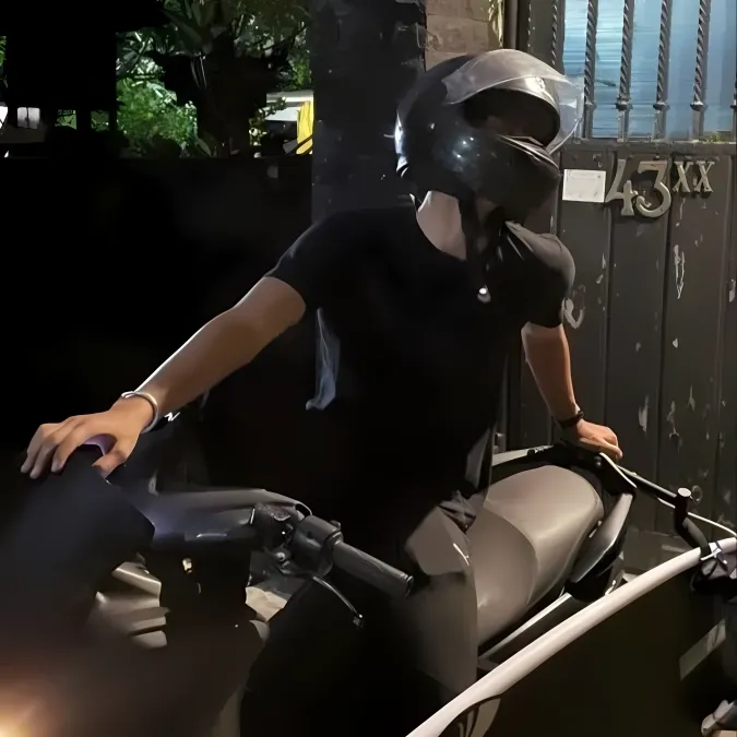polybuzz ai - biker boy