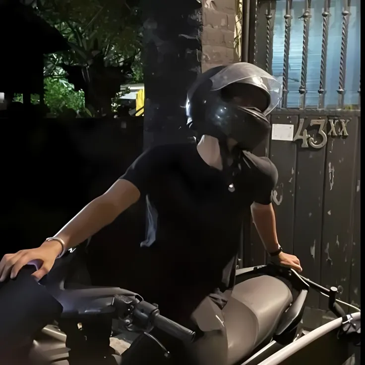 polybuzz ai - james